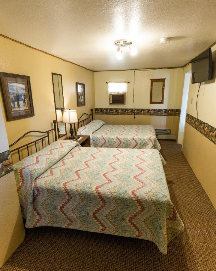 Sunset Rv Park And Motel ベル・フォーシェイ エクステリア 写真